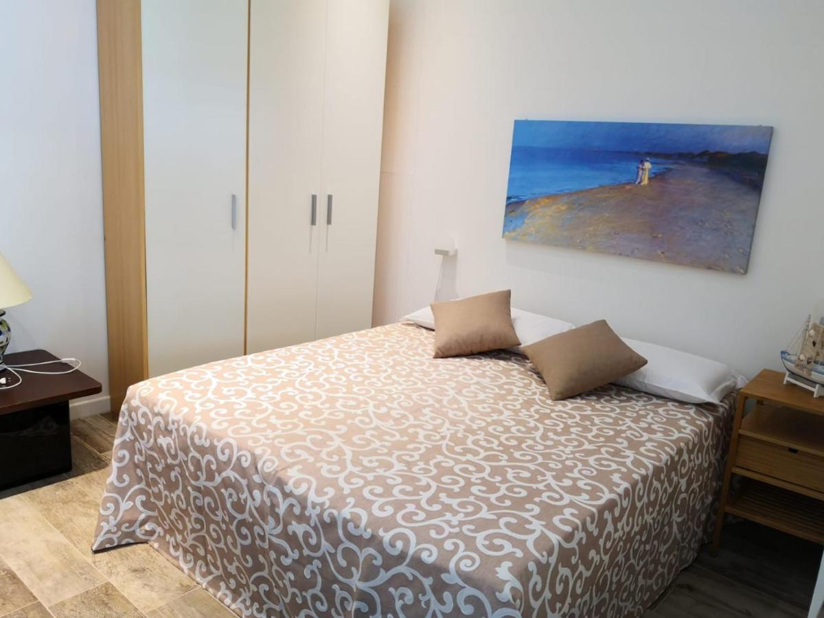 Casa Levante A 75 Mt Dalla Spiaggia مونوبولي المظهر الخارجي الصورة