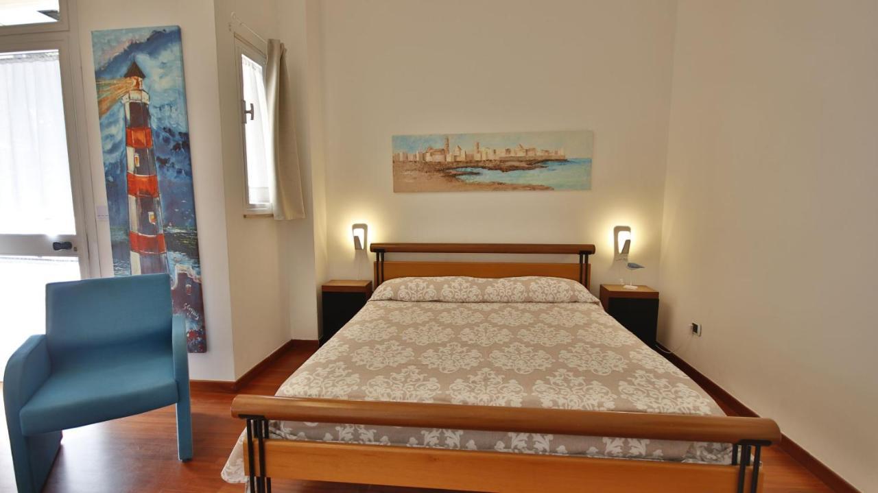 Casa Levante A 75 Mt Dalla Spiaggia مونوبولي المظهر الخارجي الصورة