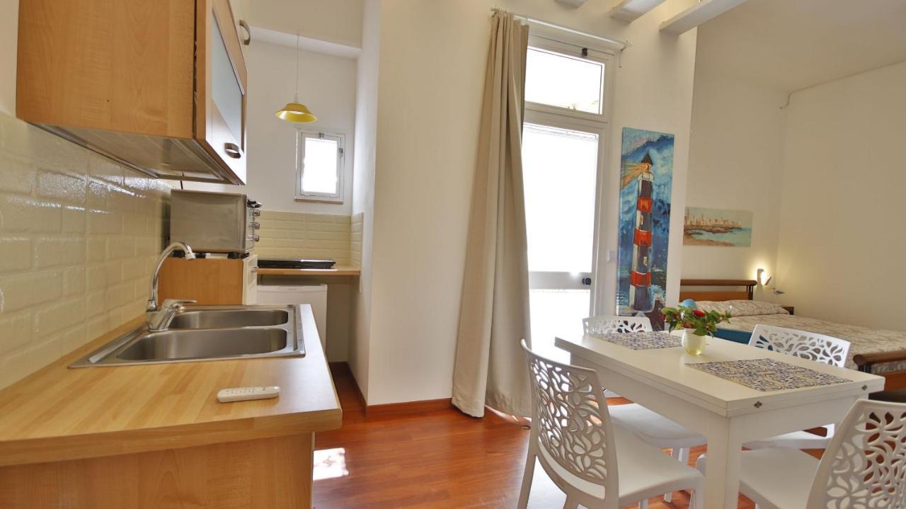 Casa Levante A 75 Mt Dalla Spiaggia مونوبولي المظهر الخارجي الصورة