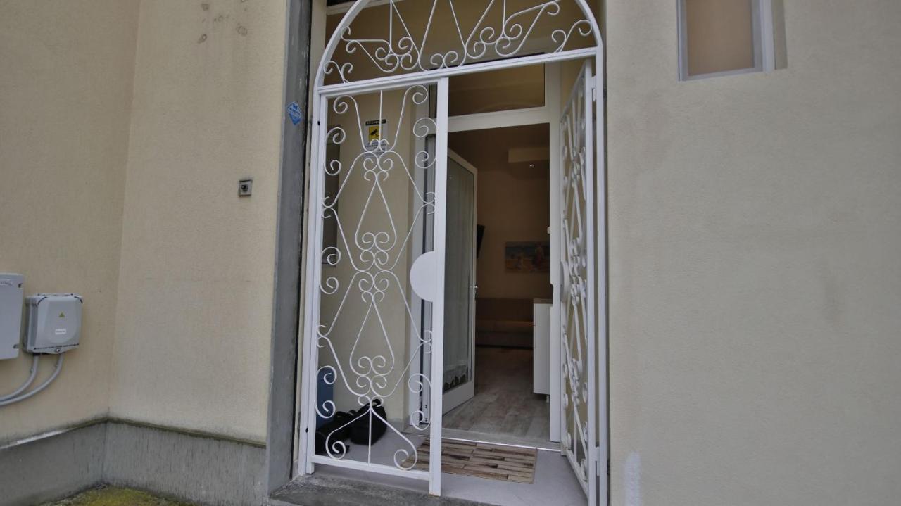 Casa Levante A 75 Mt Dalla Spiaggia مونوبولي المظهر الخارجي الصورة